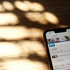 Beyond the Resume: Crafting a Standout LinkedIn Profile