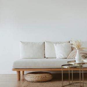 Minimalist Living: Decluttering and Designing with Less